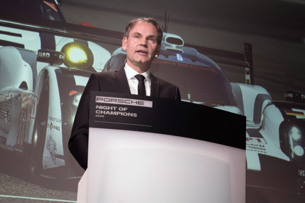 Dr Oliver Blume, Porsche CEO, Porsche Cup Ceremony, Night of Champions motorsport gala, Weissach © Dr. Ing. h.c. F. Porsche AG.