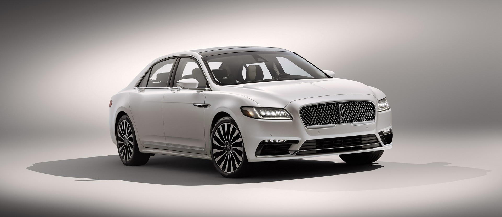 2017 Lincoln Continental © Ford Motor Company