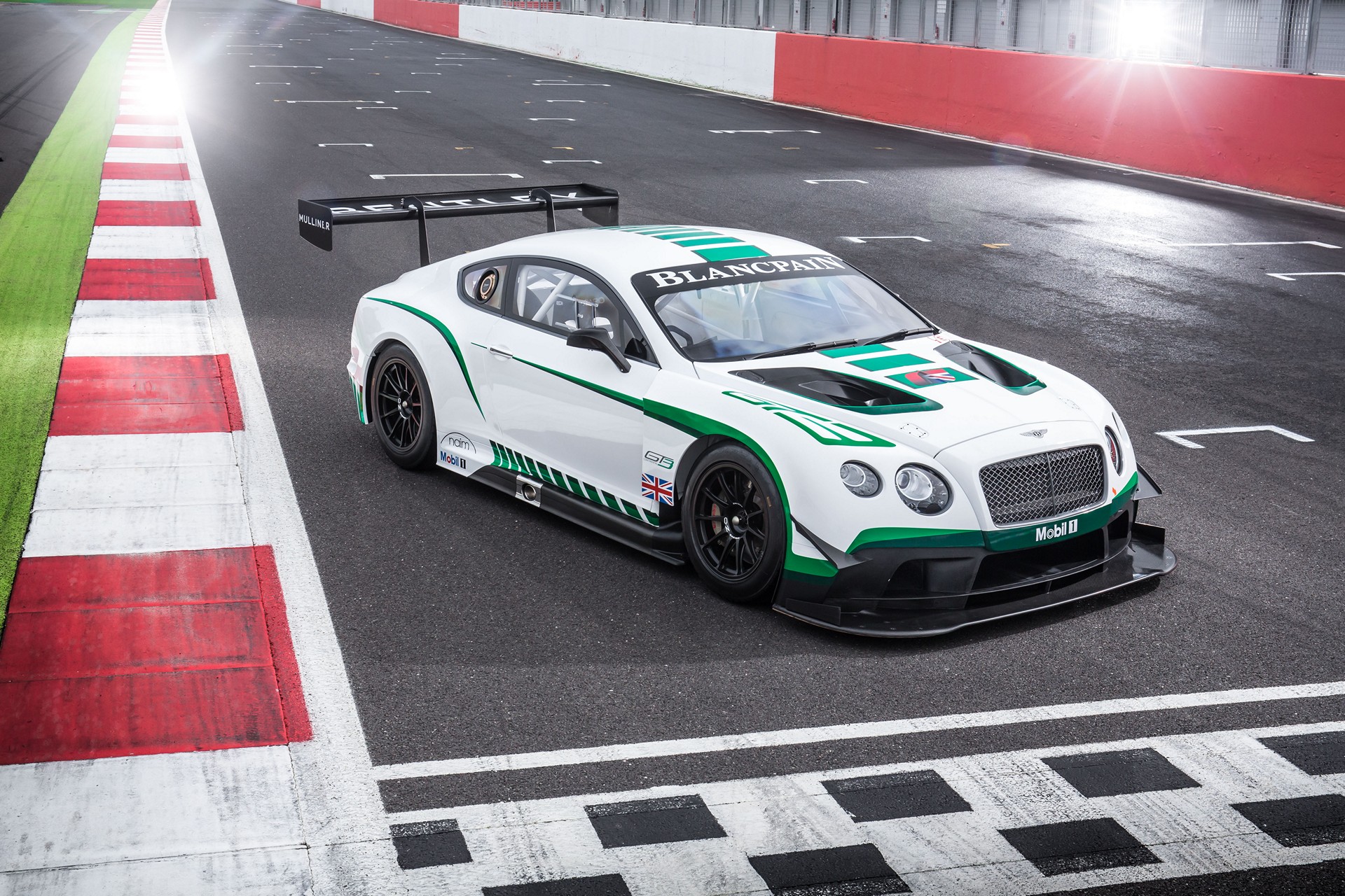 ABT Sportsline will run a pair of Continental GT3s © Volkswagen AG