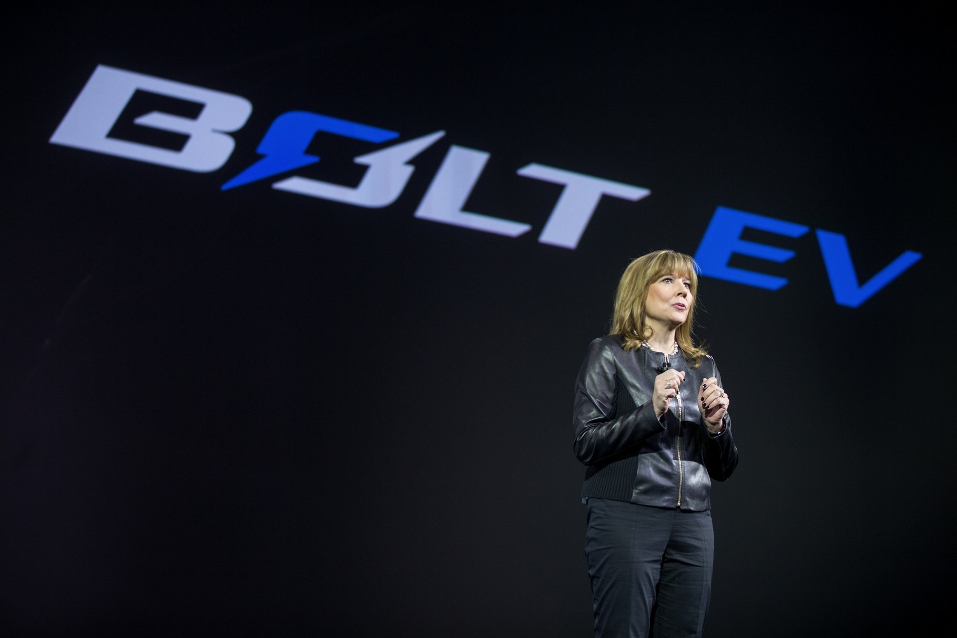 General Motors Chairman and CEO Mary Barra introduces the 2017 Chevrolet Bolt EV at its world debut during the Consumer Electronics Show Wednesday, January 6, 2016 in Las Vegas, Nevada © General Motors