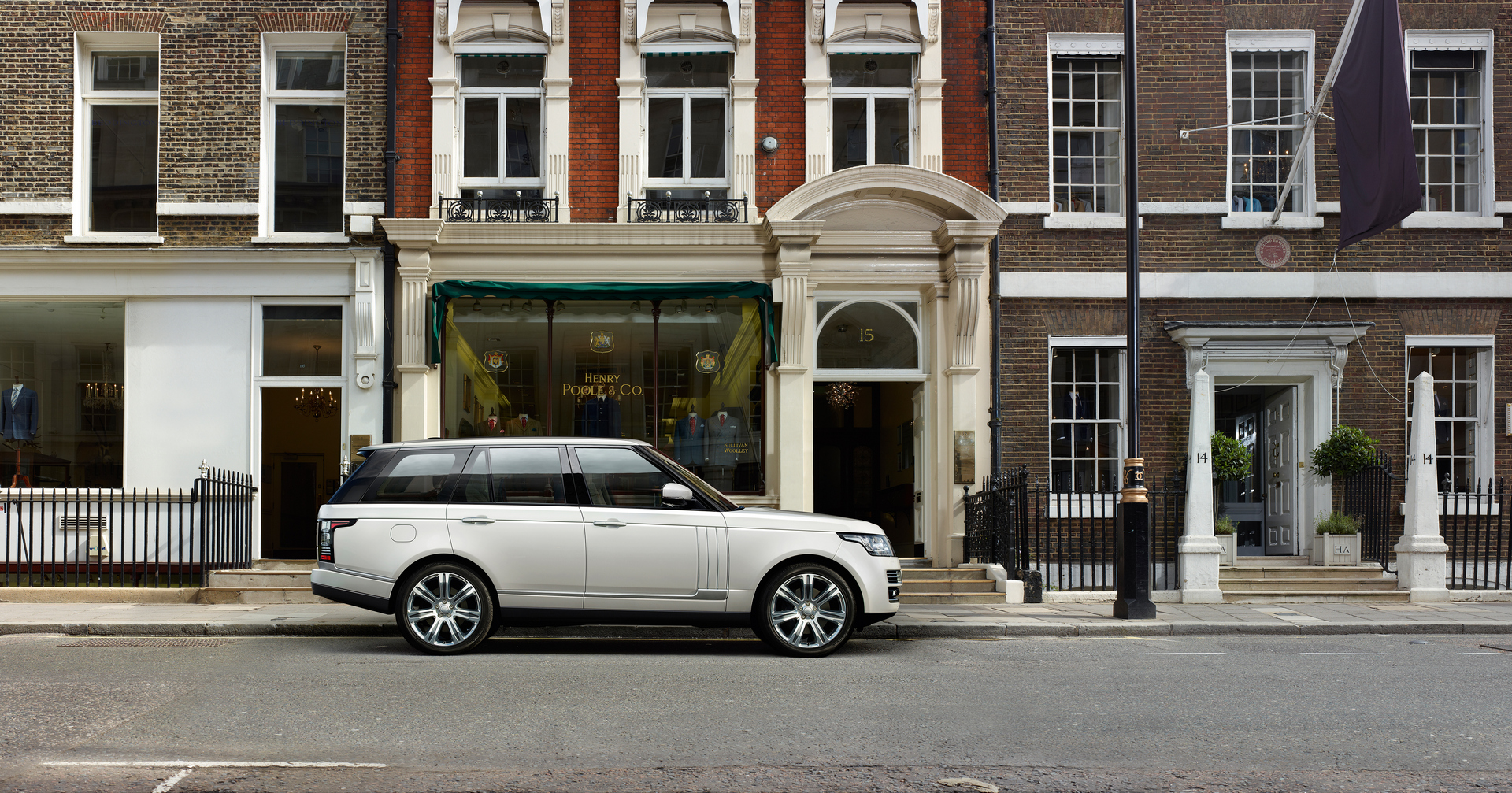 Land Rover Range Rover © Tata Motors Ltd.