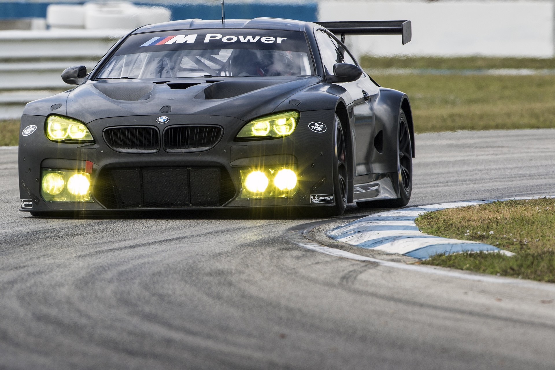 The BMW M6 GTLM testing prior to 2016 IMSA SportsCar Championship © BMW AG