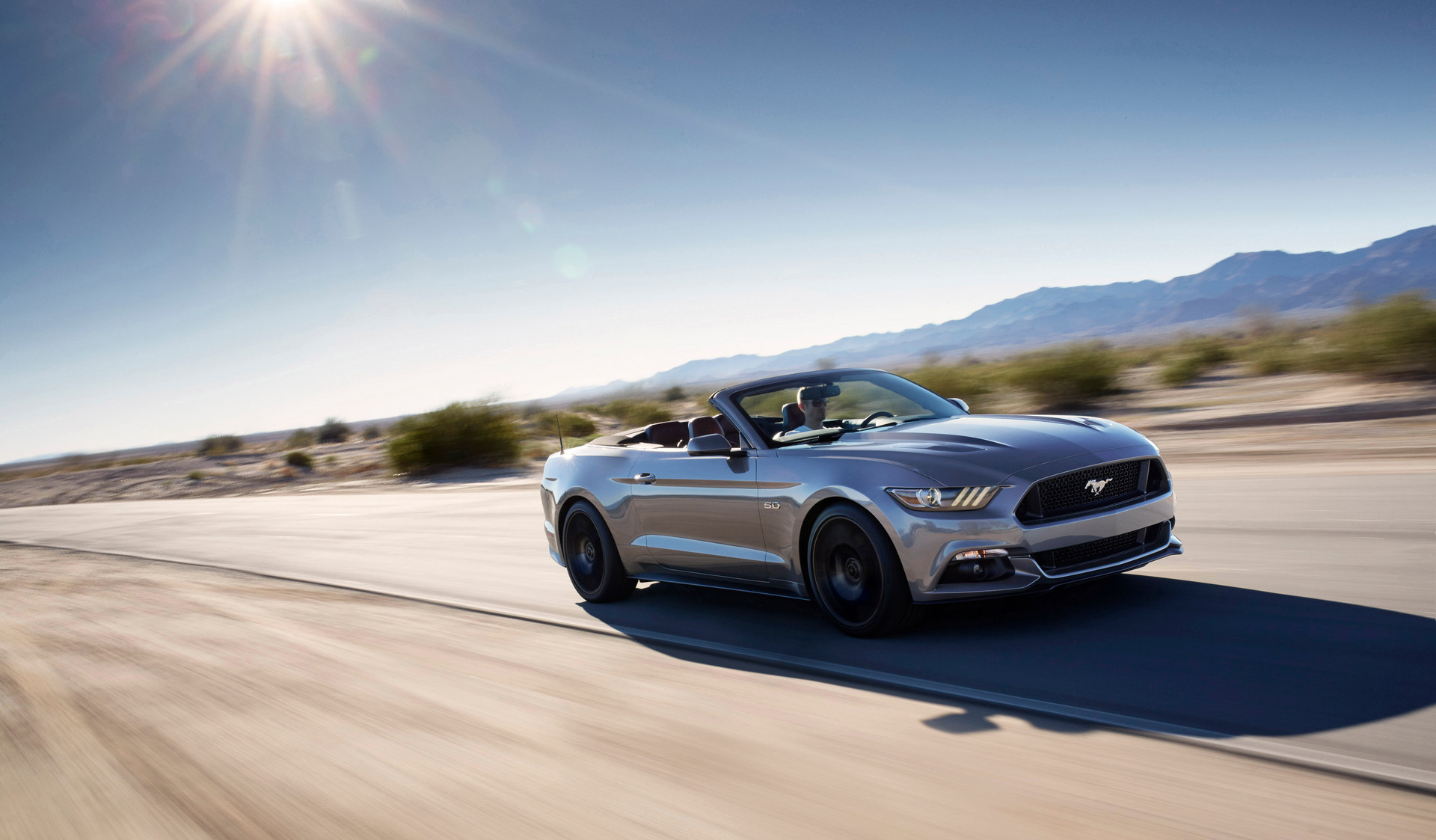 2016 Mustang GT Convertible © Ford Motor Company