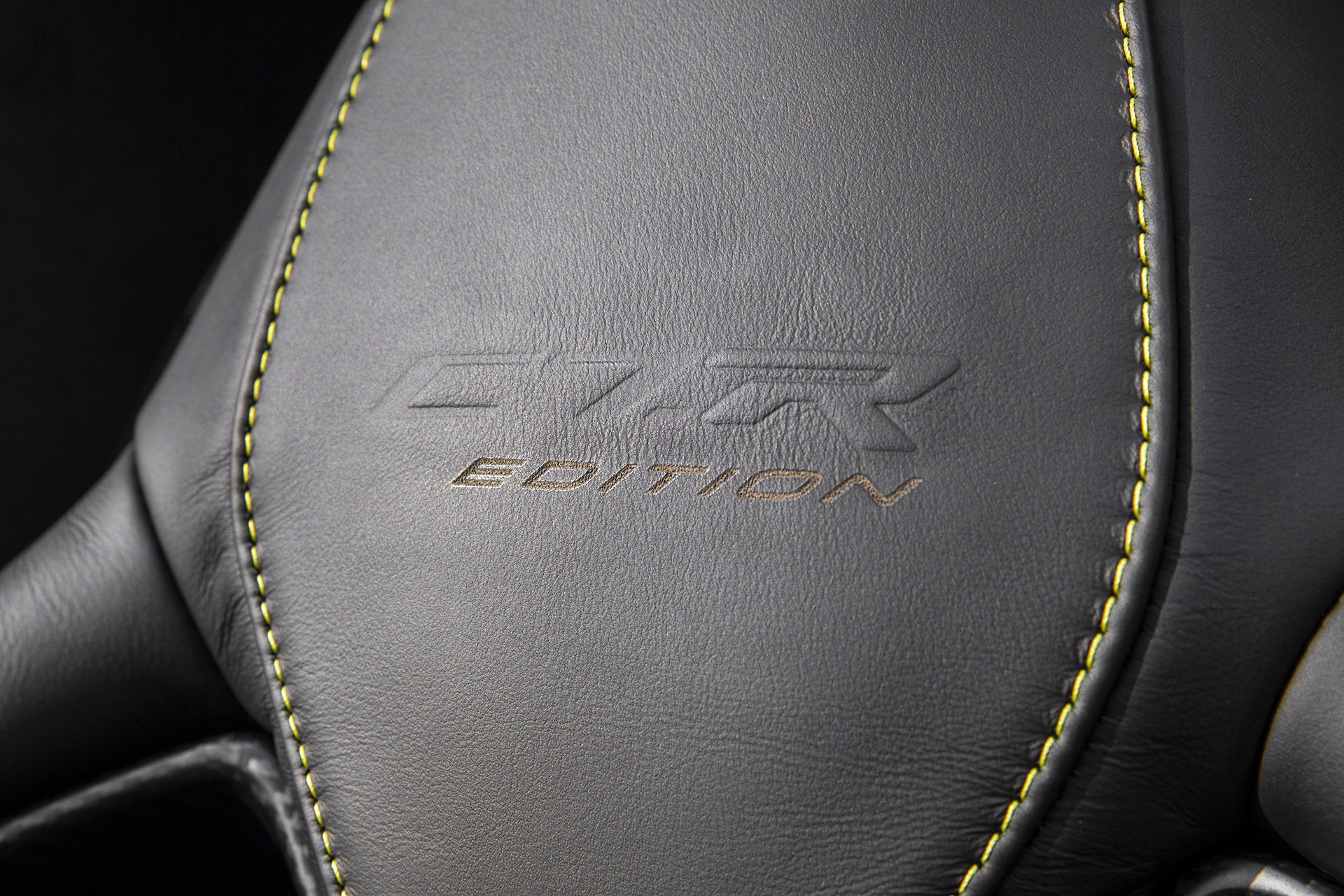 2016 Corvette Z06 C7.R Edition © General Motors