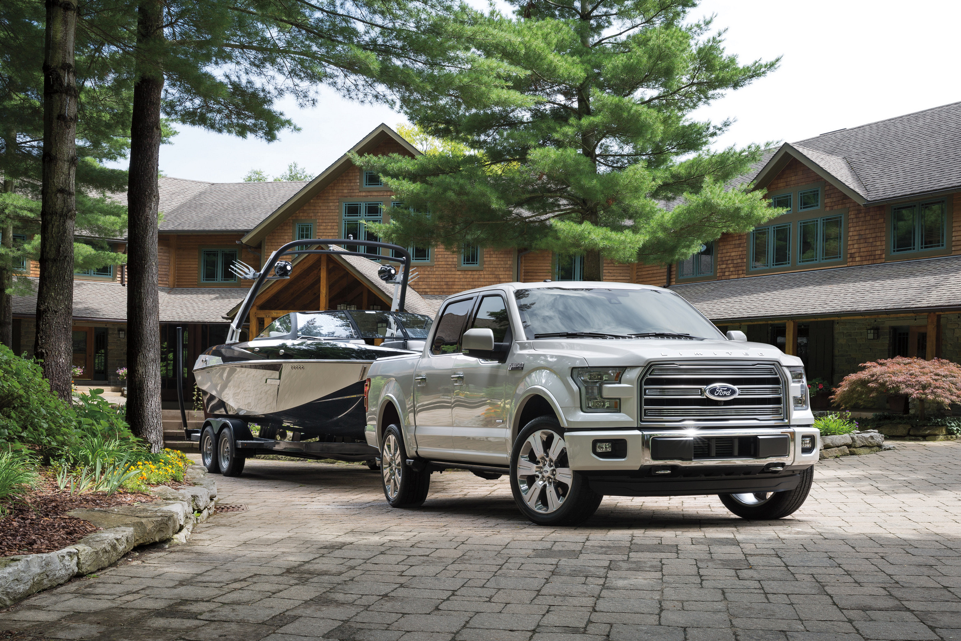 what truck has the best towing capacity