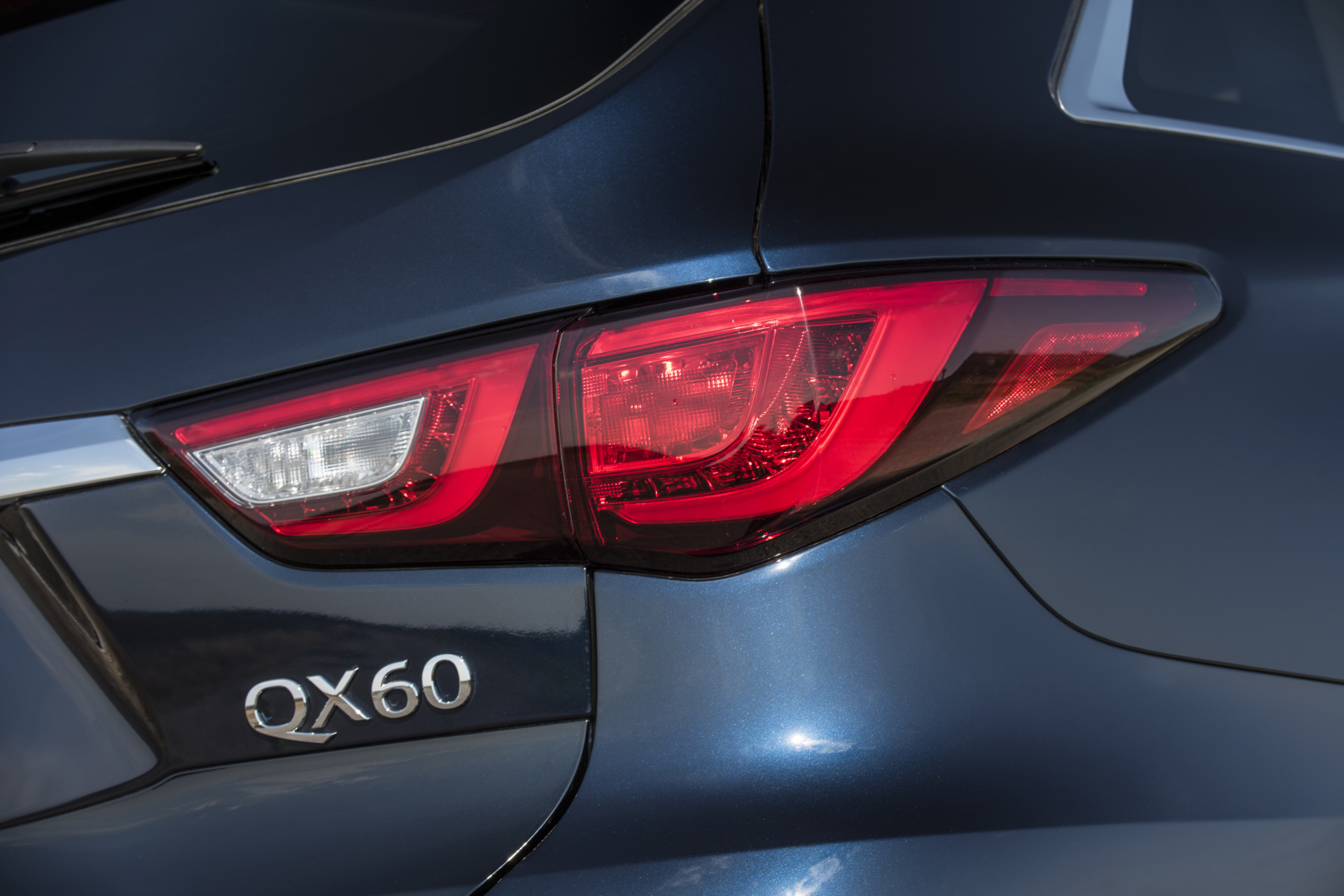 2016 Infiniti QX60 © Nissan Motor Co., Ltd.