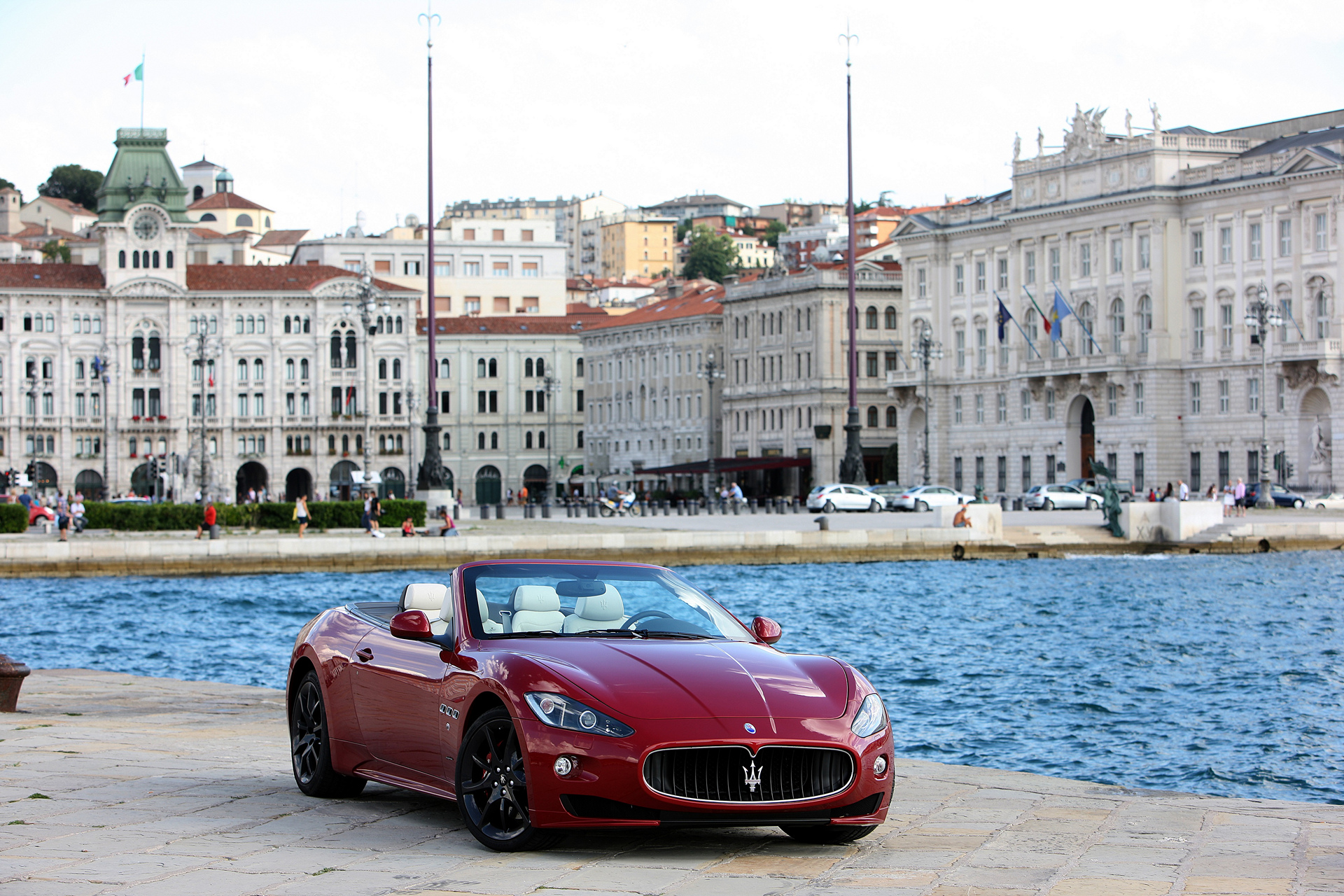 Maserati GranTurismo Convertible © Fiat Chrysler Automobiles N.V.