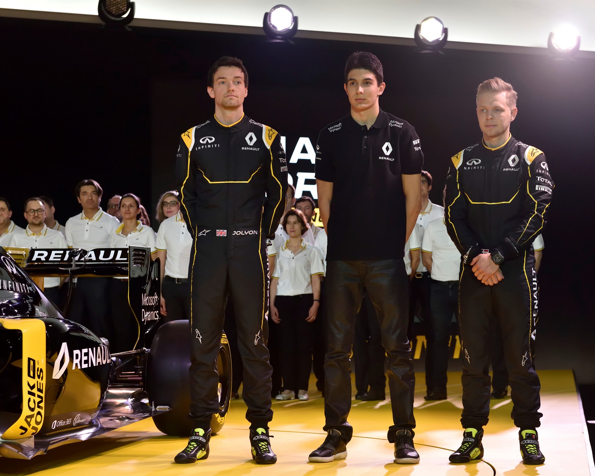 Infiniti's successful involvement in Formula One enters the next phase. Starting with the new 2016 season, Infiniti will be a technical partner of the new Renault Sport Formula One team. Leveraging its expertise in performance hybrids, Infiniti will contribute engineering resources to the Renault Energy F1 Power Unit's Energy Recovery System (ERS), which incorporates two motor generator units, the MGU-H and MGU-K, and a battery © Nissan Motor Co., Ltd.