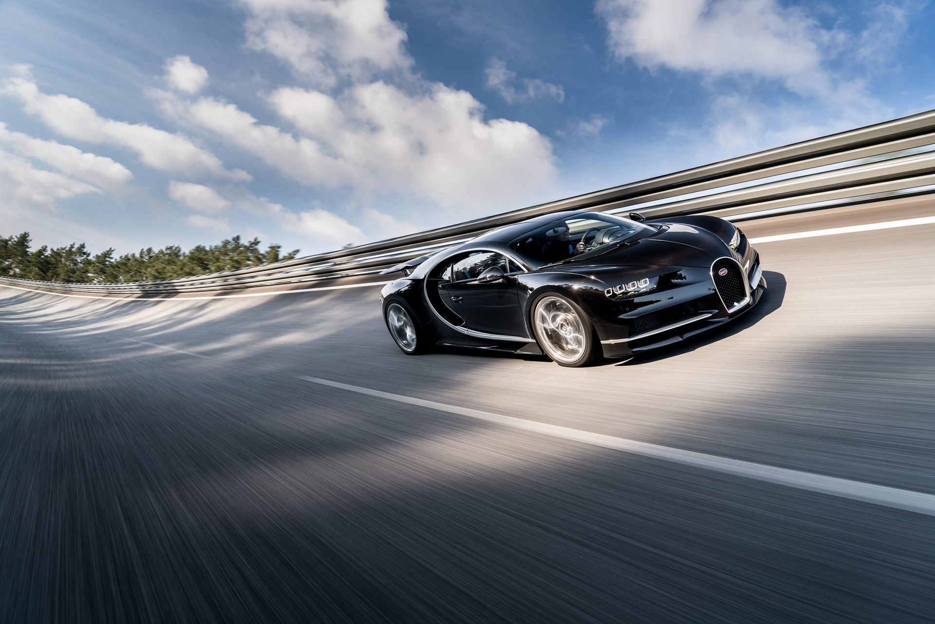 Bugatti скорость скачать