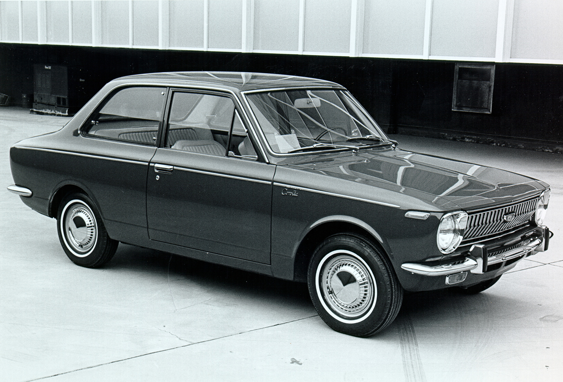 1st Generation (1969 - 1970) Toyota Corolla © Toyota Motor Corporation