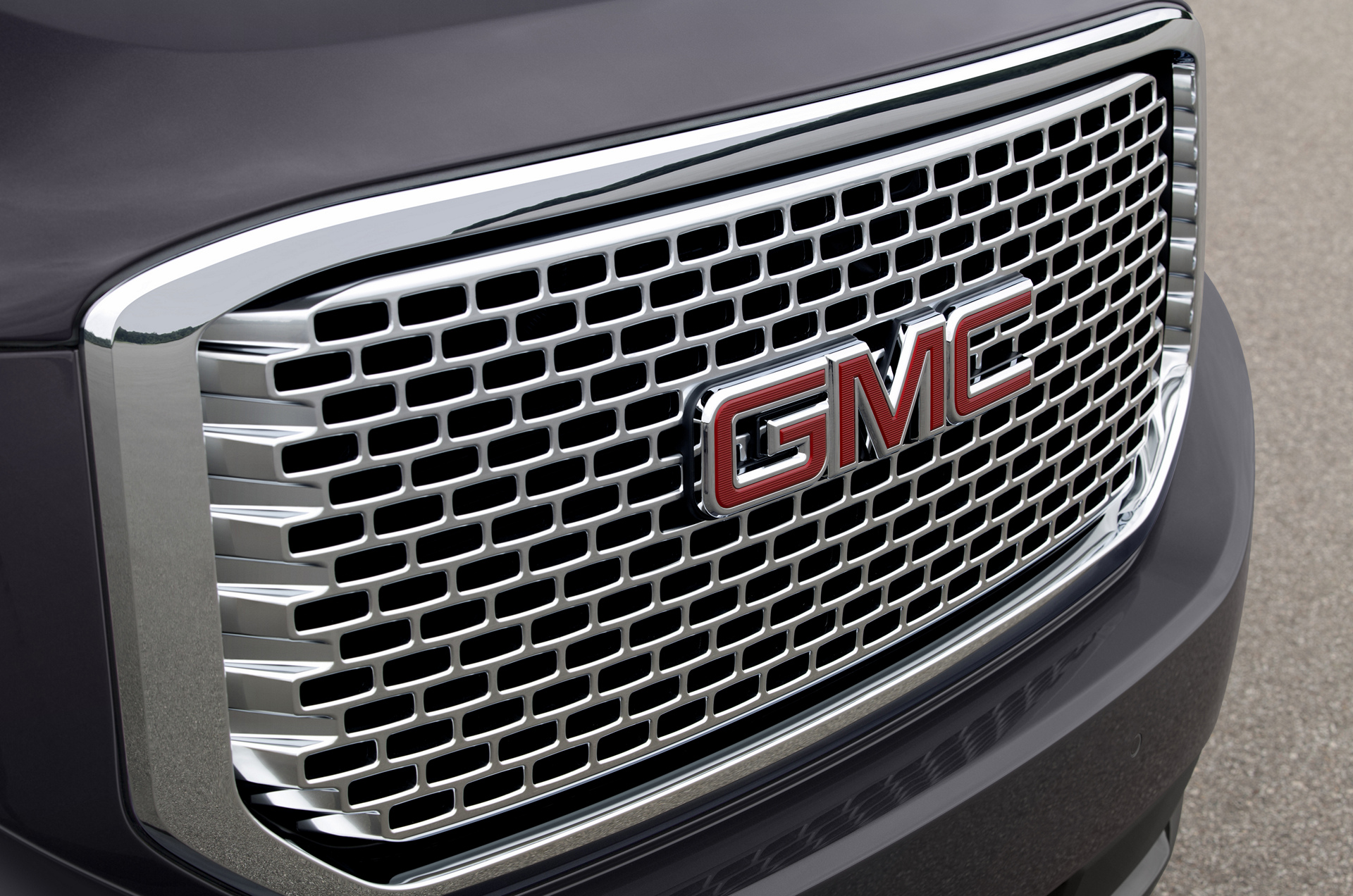 2016 GMC Yukon Denali © General Motors