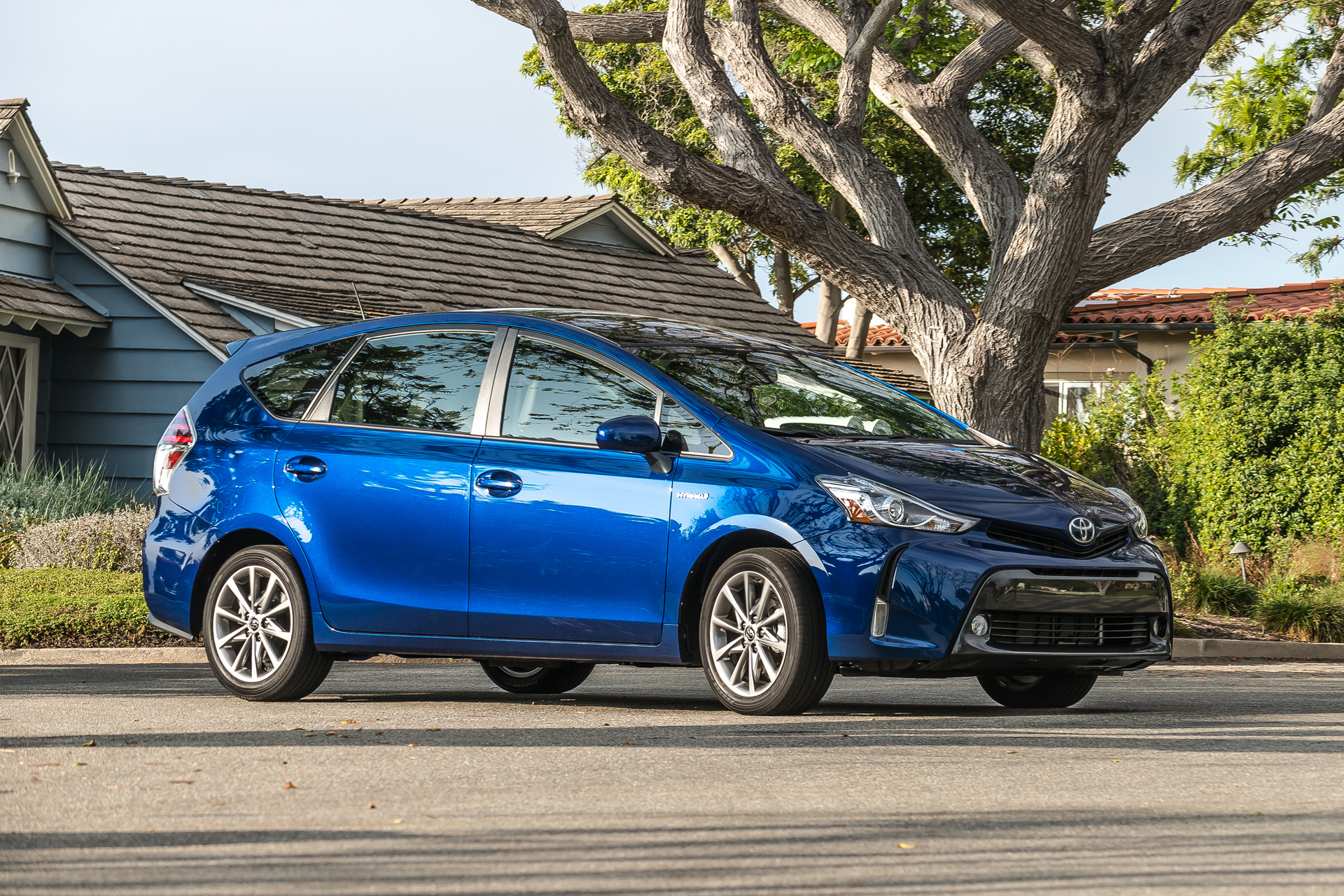difference between prius and prius c