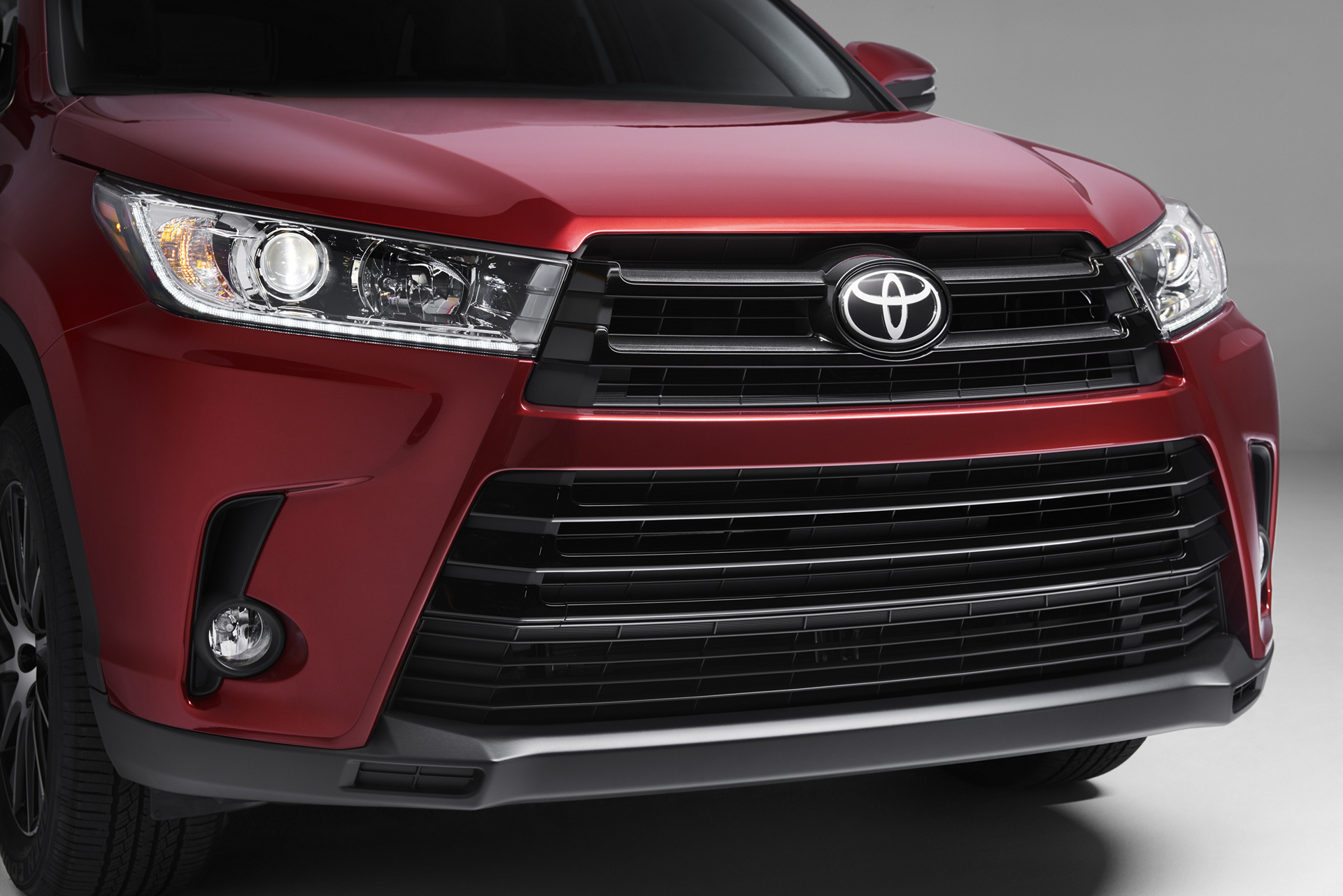 2017 Toyota Highlander © Toyota Motor Corporation