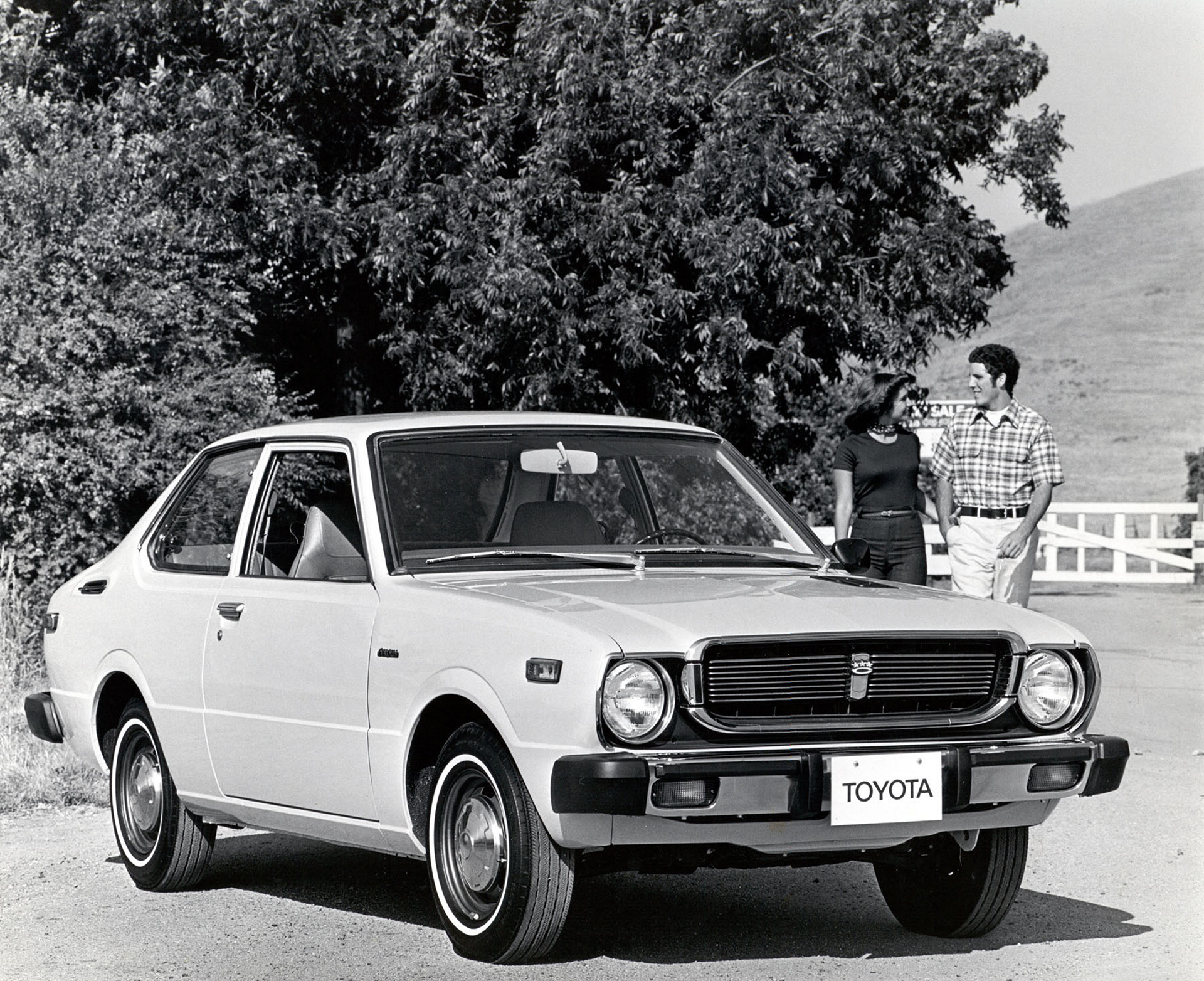 3rd Generation (1975 - 1978) Toyota Corolla © Toyota Motor Corporation