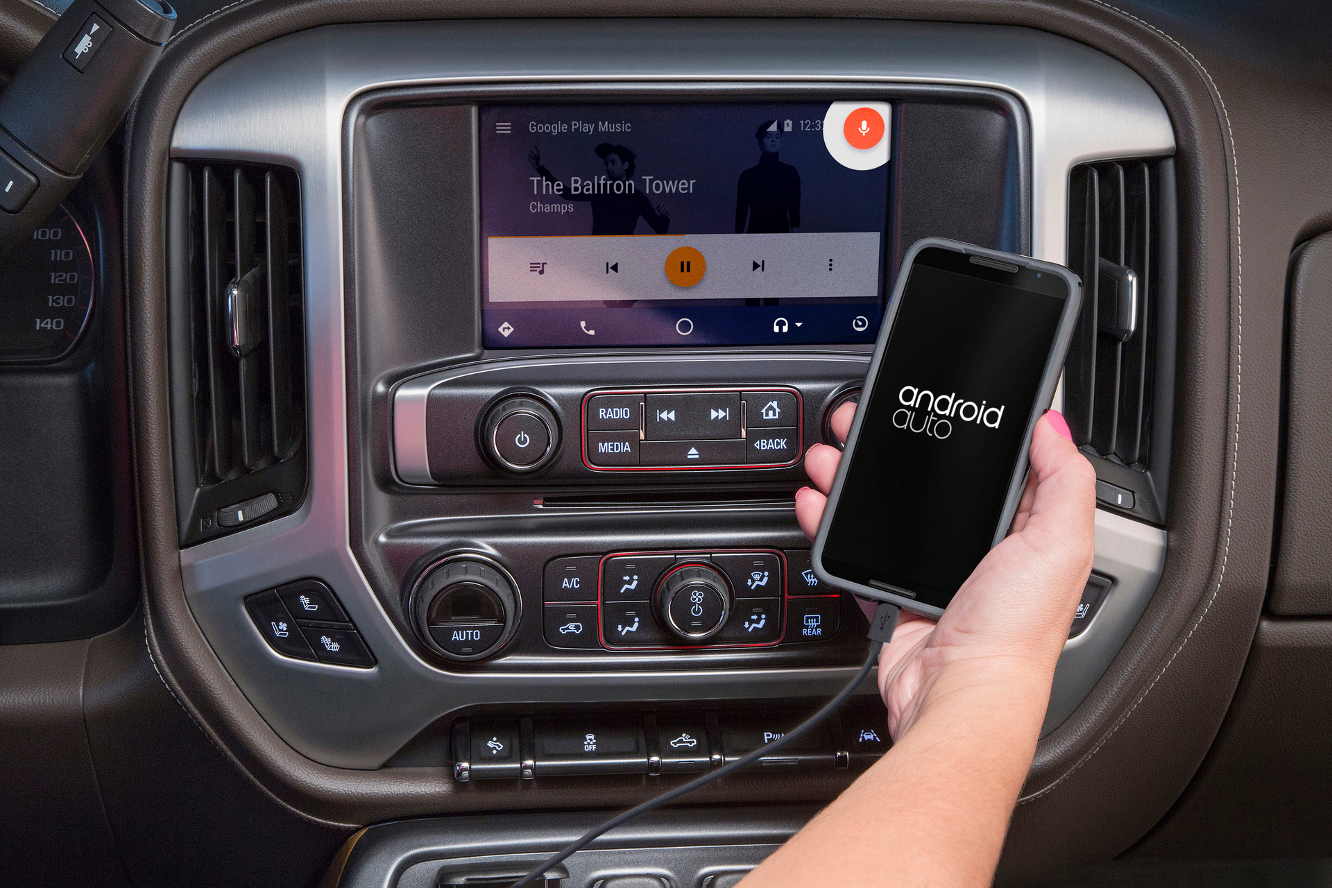 GMC Expands Android Auto Availability © General Motors