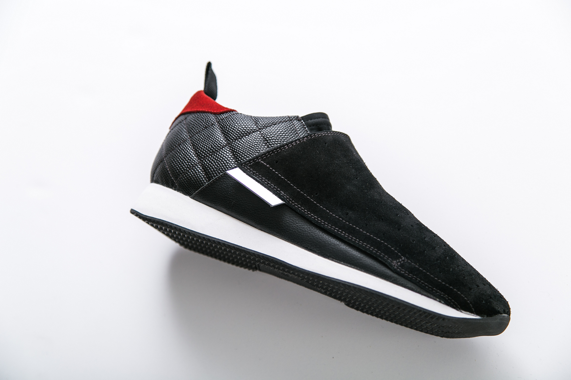 Thrillist, JackThreads and Honda Team Up to Create Exclusive HT3 Driving Shoe © Honda Motor Co., Ltd.