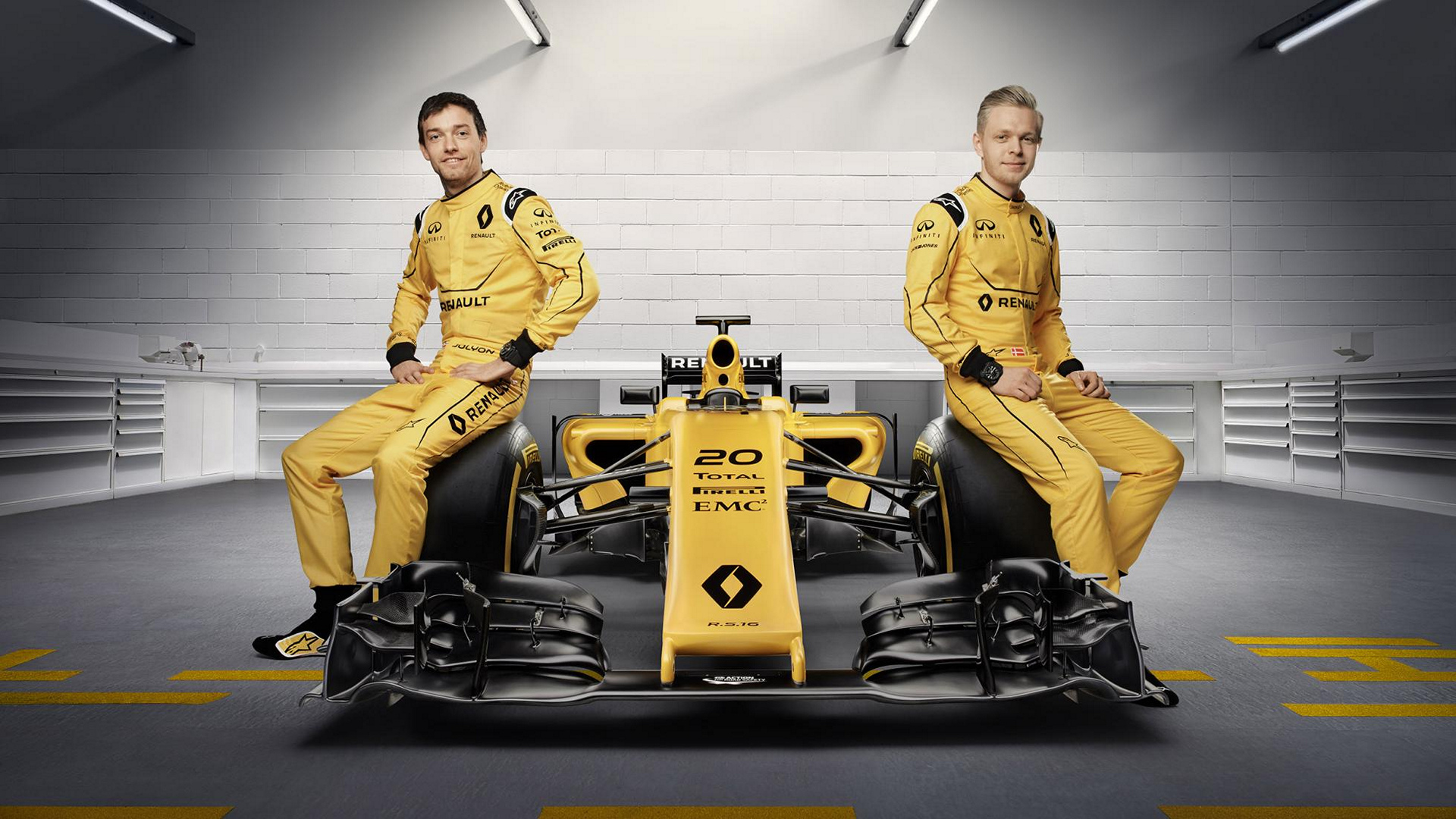 Renault Sport Formula One Team 2016 livery © Nissan Motor Co., Ltd.