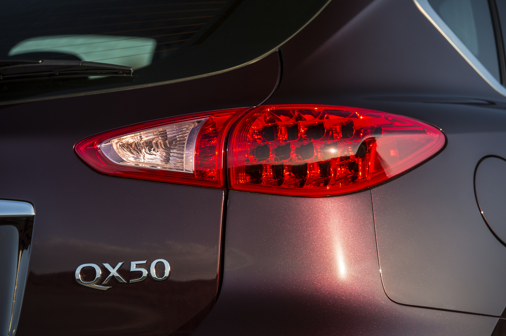 2016 Infiniti QX50 © Nissan Motor Co., Ltd.