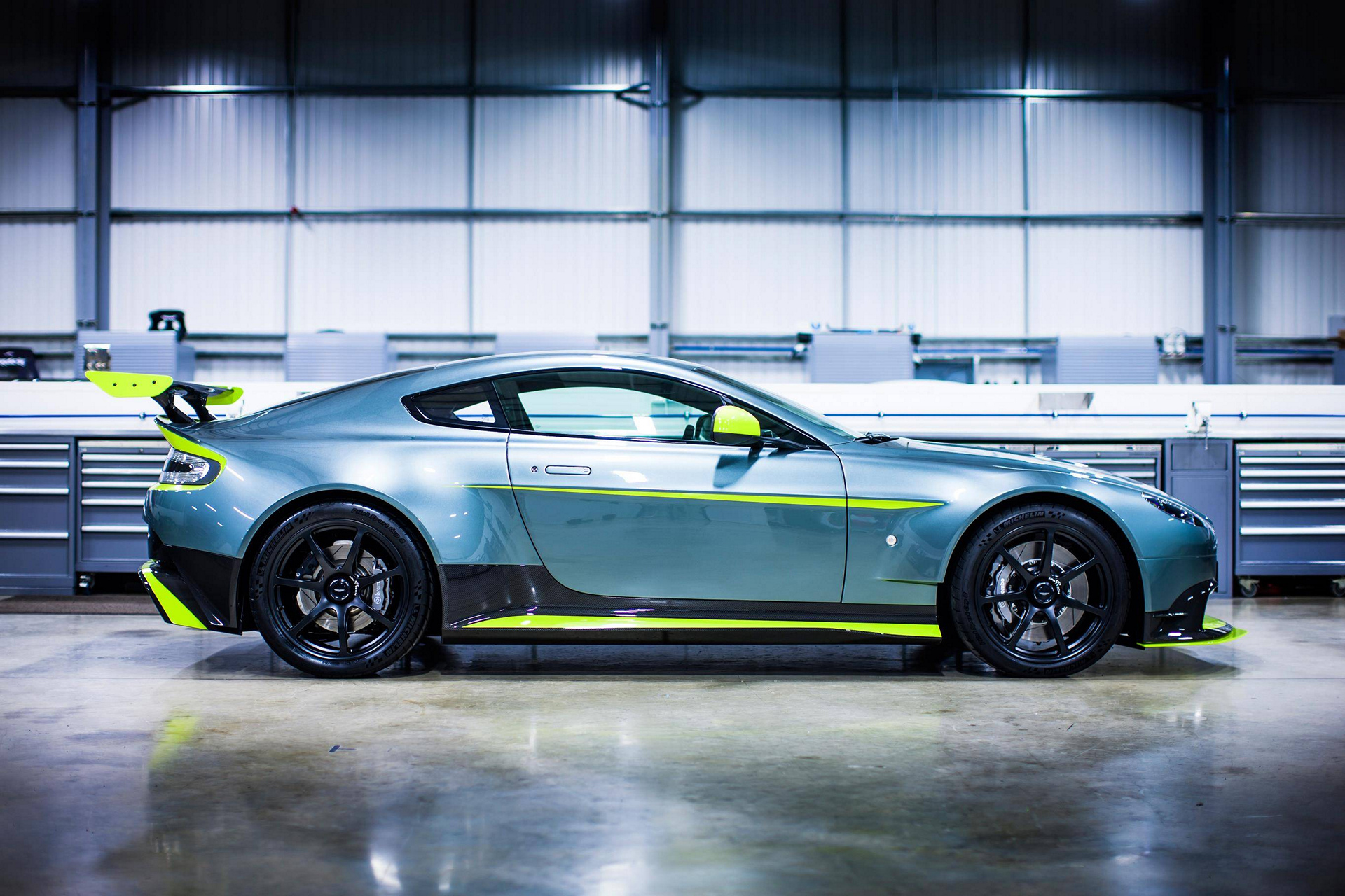 Aston Martin Vantage GT8 © Aston Martin Lagonda Limited
