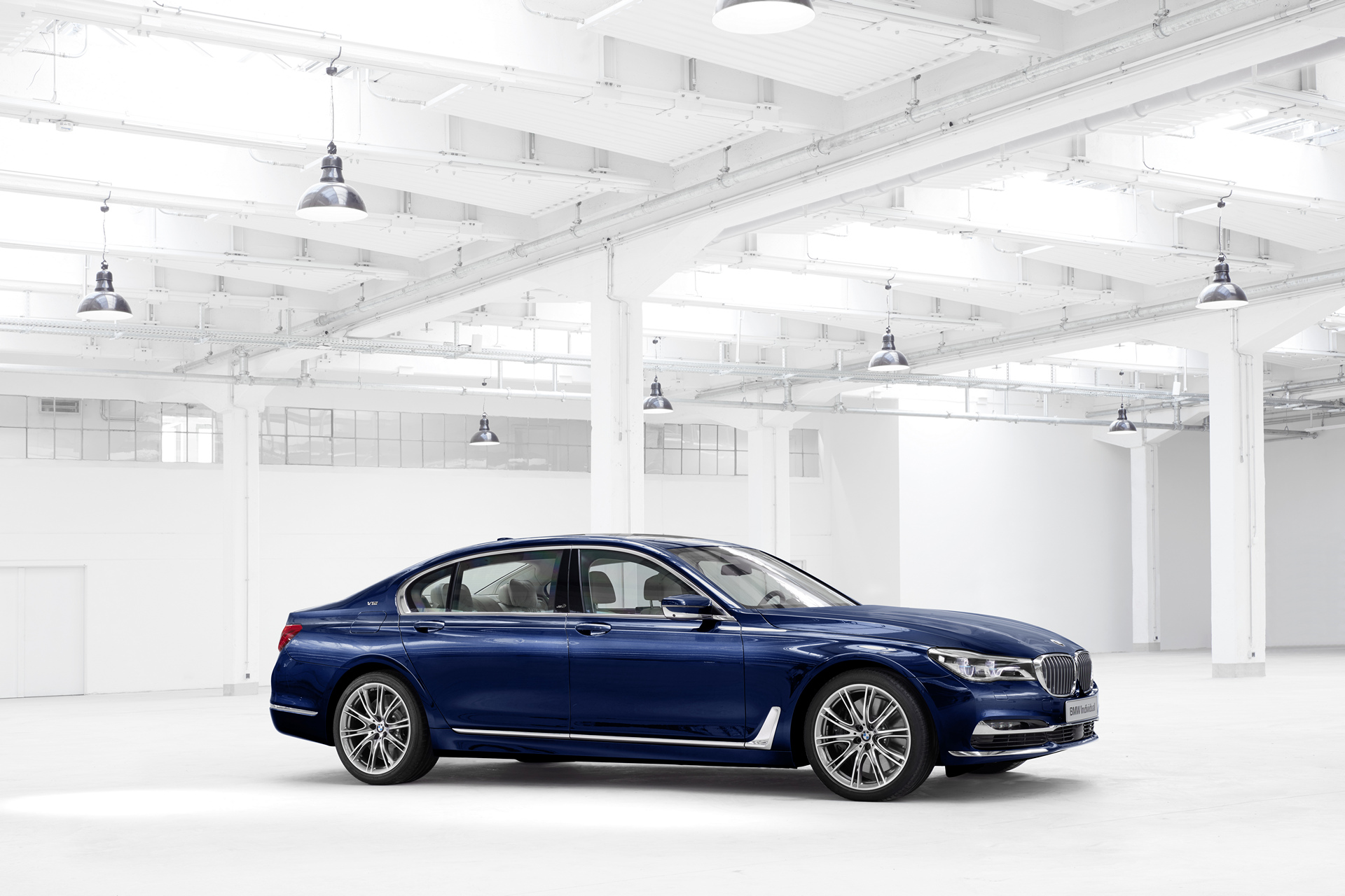 BMW Individual 7 Series THE NEXT 100 YEARS © BMW AG
