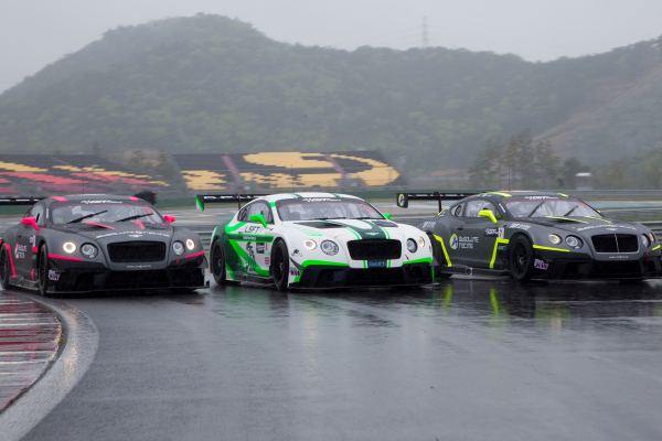 The three Bentley Team Absolute Continental GT3s © Volkswagen AG