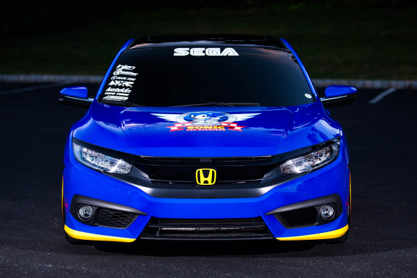 Honda Debuts Custom-Designed “Sonic Civic” at Comic-Con; Joins “Sonic the Hedgehog™” and SEGA® in Celebrating the Iconic Game's 25th Anniversary © Honda Motor Co., Ltd.