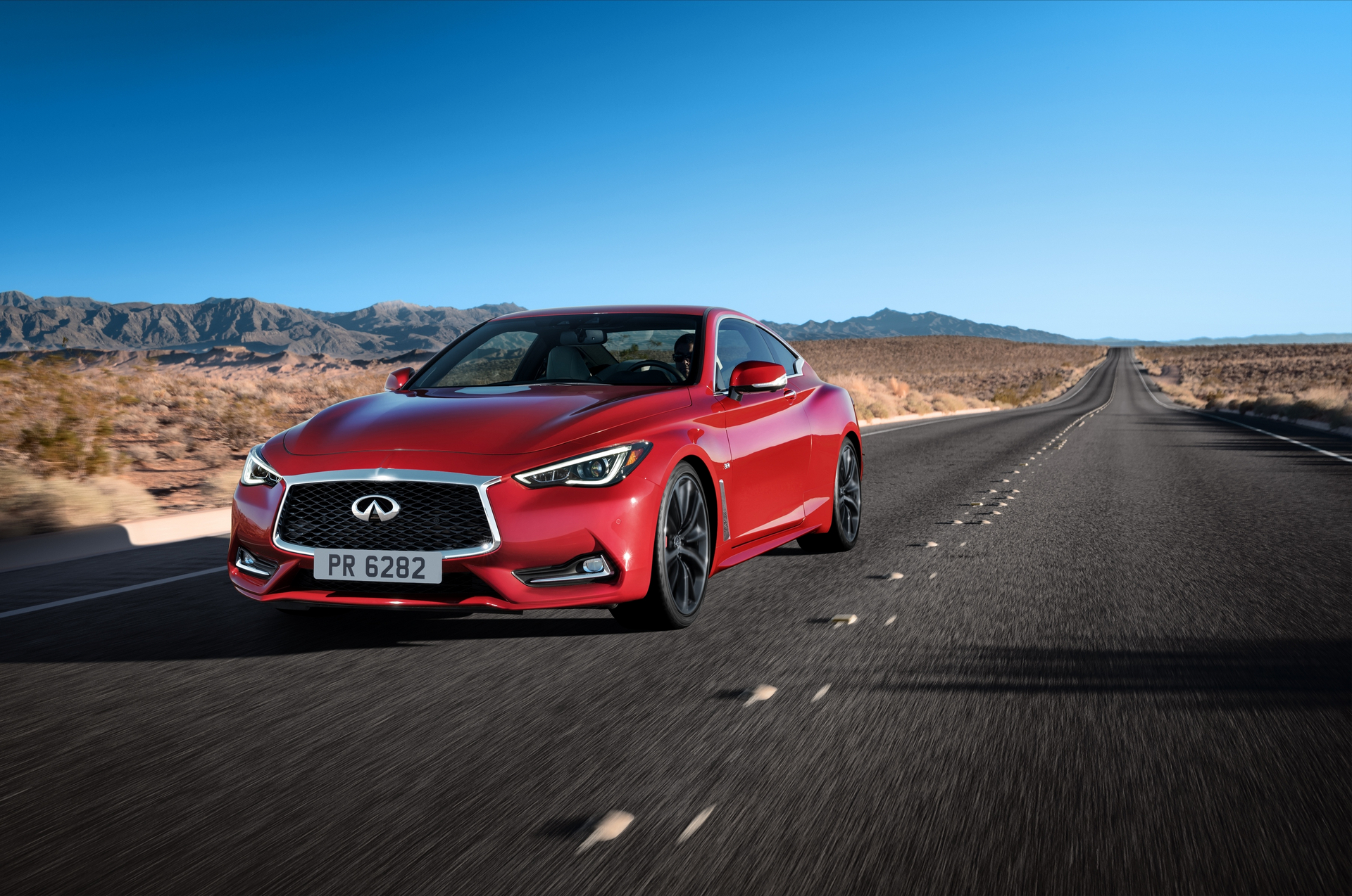 The all-new 2017 INFINITI Q60, a style leader since its original inception, offers a compelling combination of daring design and exhilarating performance and dynamics. The third-generation of INFINITI’s renowned sports coupe is offered in a range of two-wheel and all-wheel drive configurations and powerplants – including the 3.0-liter V6 twin-turbo that it shares with the popular INFINITI Q50 sports sedan © Nissan Motor Co., Ltd.