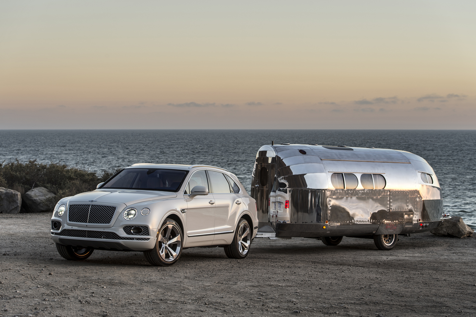 Bentley Returns to Pebble Beach with Three North-American Debuts © Volkswagen AG