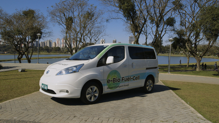 Nissan Unveils World's First Solid-Oxide Fuel Cell Vehicle