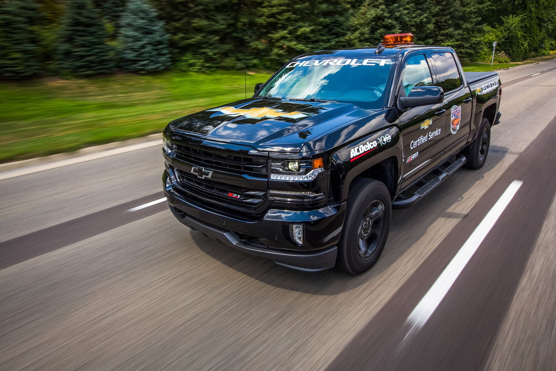 The Chevrolet Certified Service Rescue Squad © General Motors