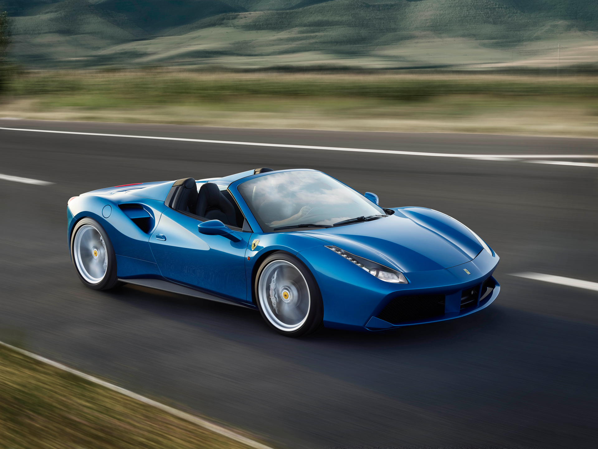 A Double Victory for Ferrari in the 2016 Sport Auto Awards © Fiat Chrysler Automobiles N.V.